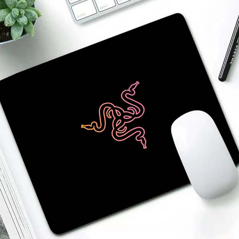 Gaming Keyboard Esports - Razer Luxury Mouse Pad Anime Gamer