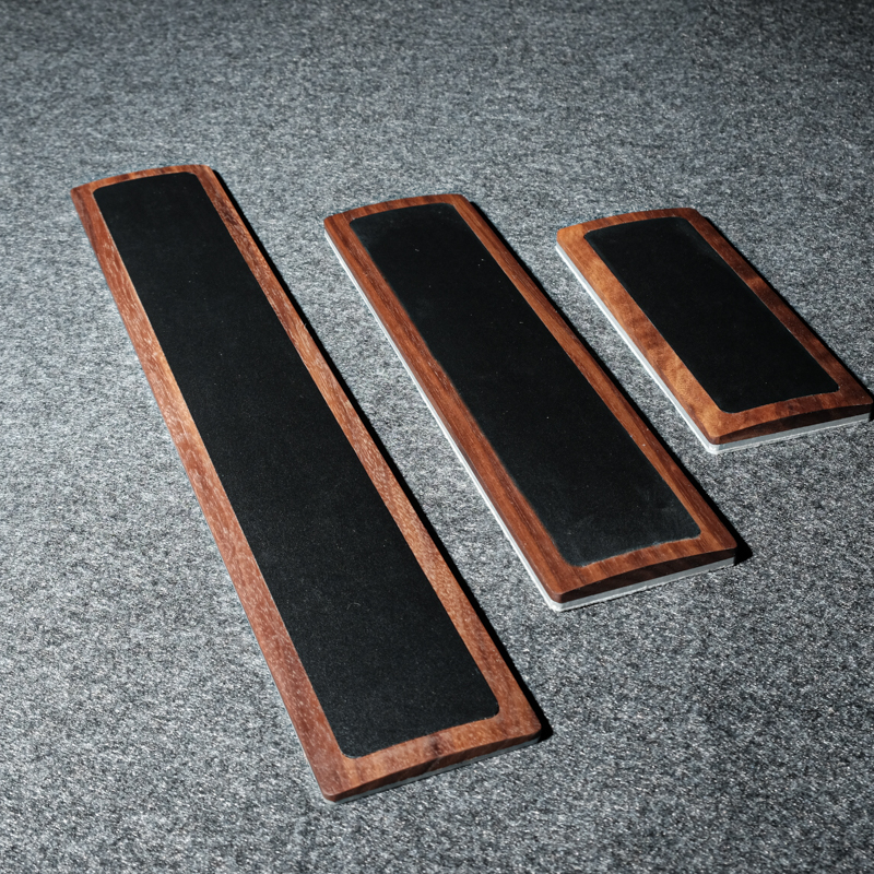 Woody Cowhide Palm Rest for Me - مراجعة Gaming Keyboard Ergonomic وسعره
