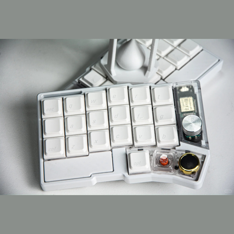 Cornix Split Keyboard Wireless - مراجعة Gaming Keyboard Ergonomic وسعره